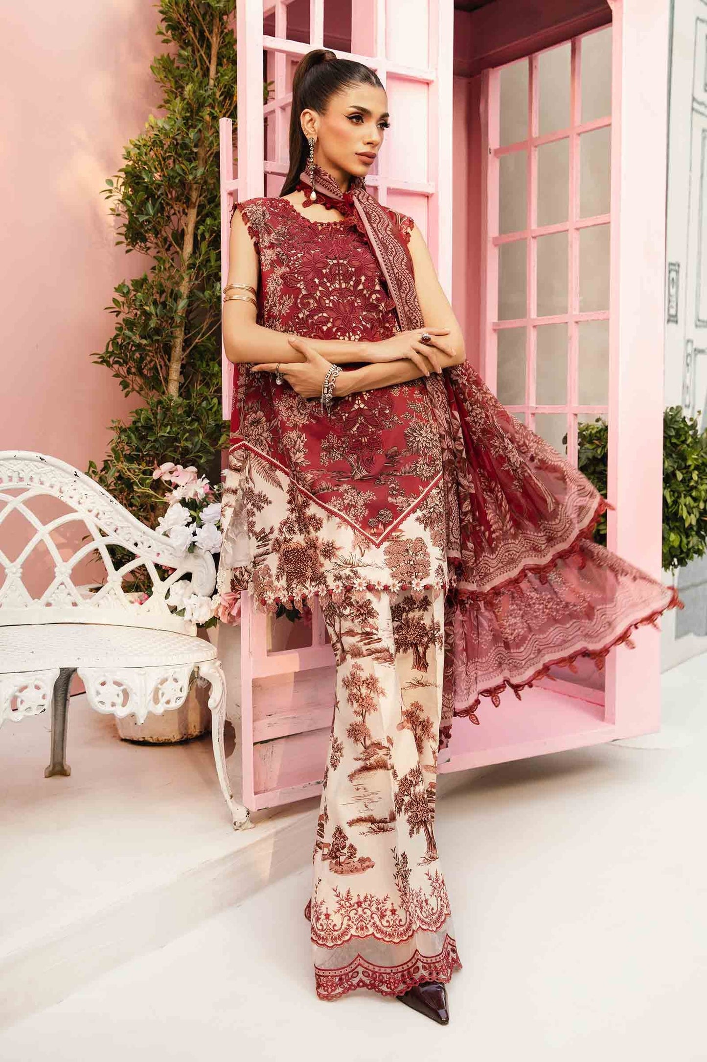 Maria.B 3pc lawn suit unstitched with chifoon dupatta