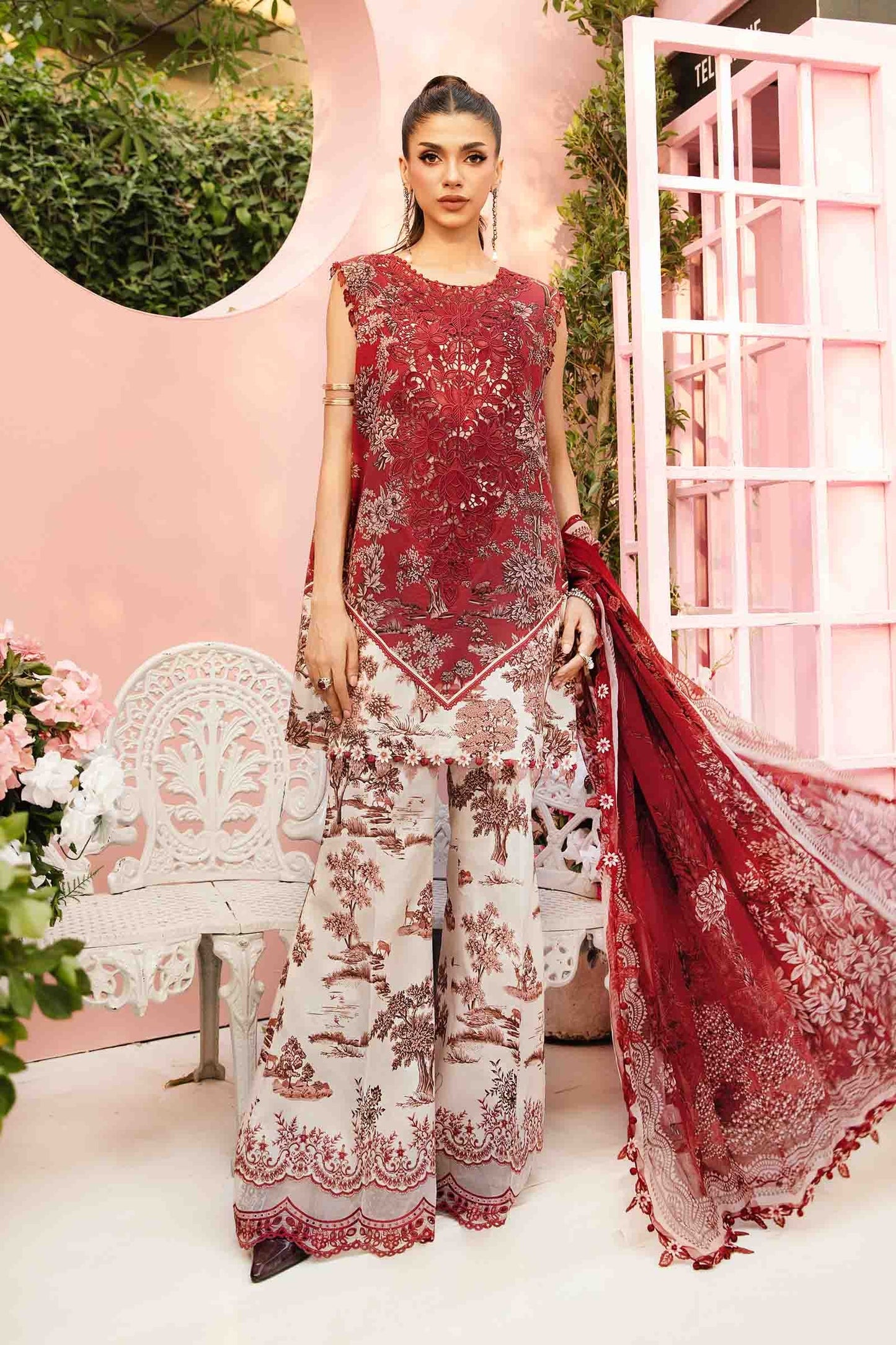 Maria.B 3pc lawn suit unstitched with chifoon dupatta