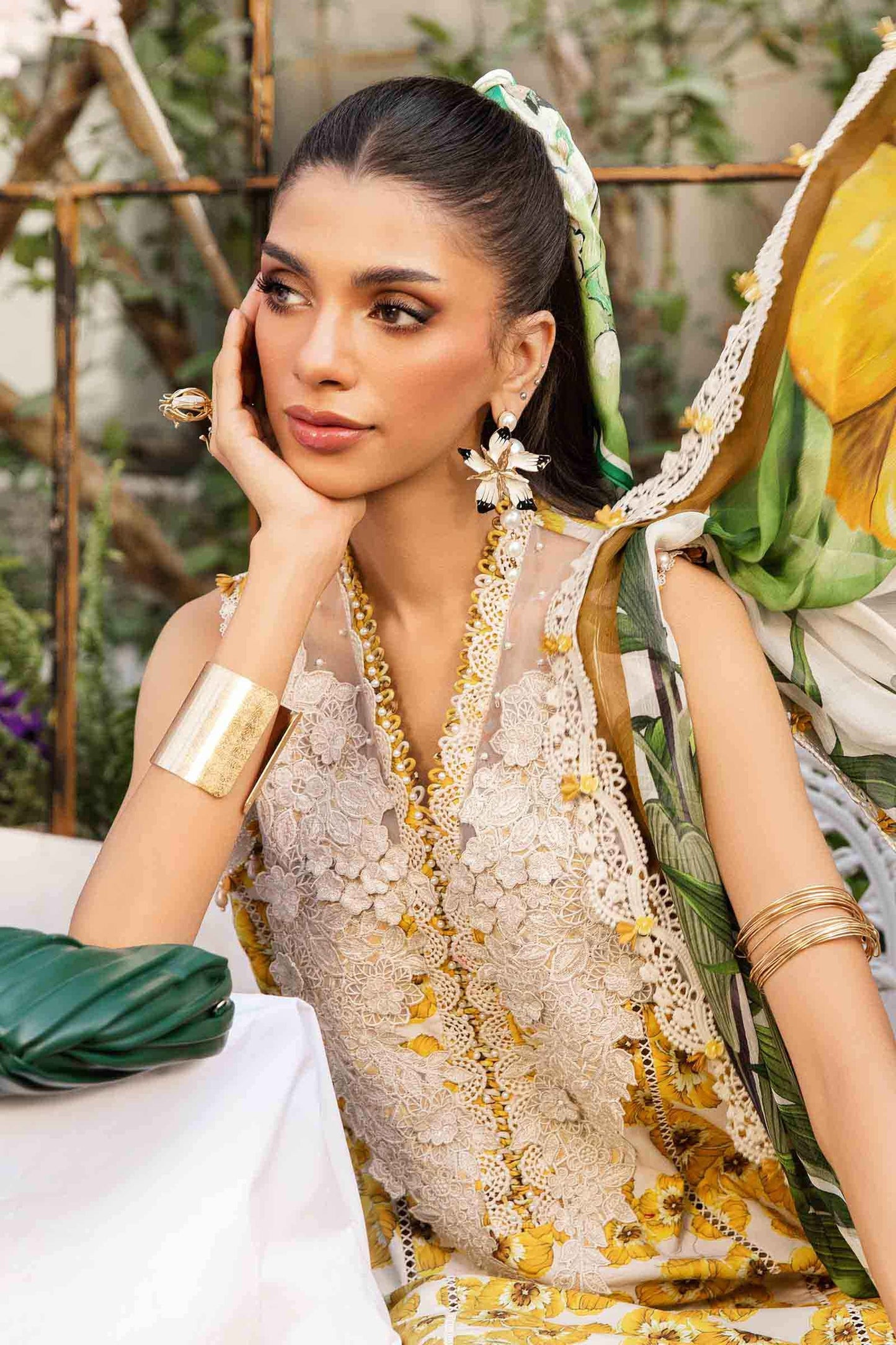 Maria.b 3 pc unstitched printed article with chiffon dupatta