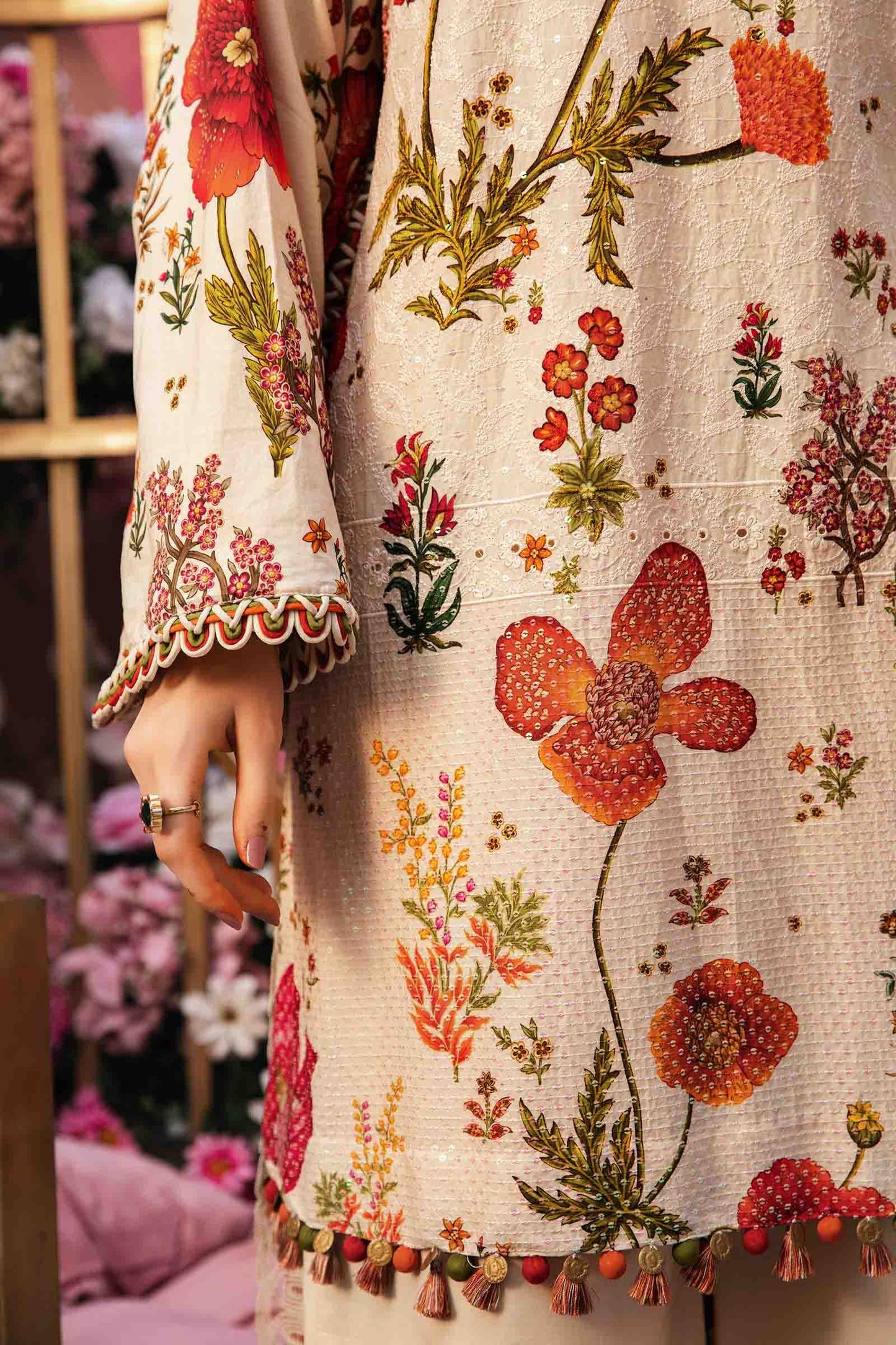 Maria.b 3 pc unstitched printed article with chiffon dupatta