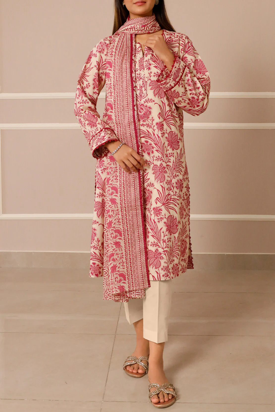 Saya 3pc un-stitched printed lawn dress with lawn printed dupatta