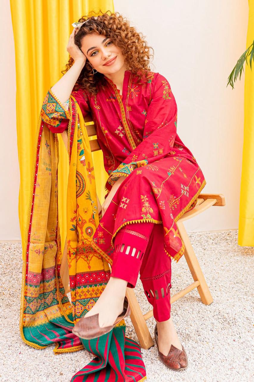 Batik Embroidered lawn Three Piece D-0144