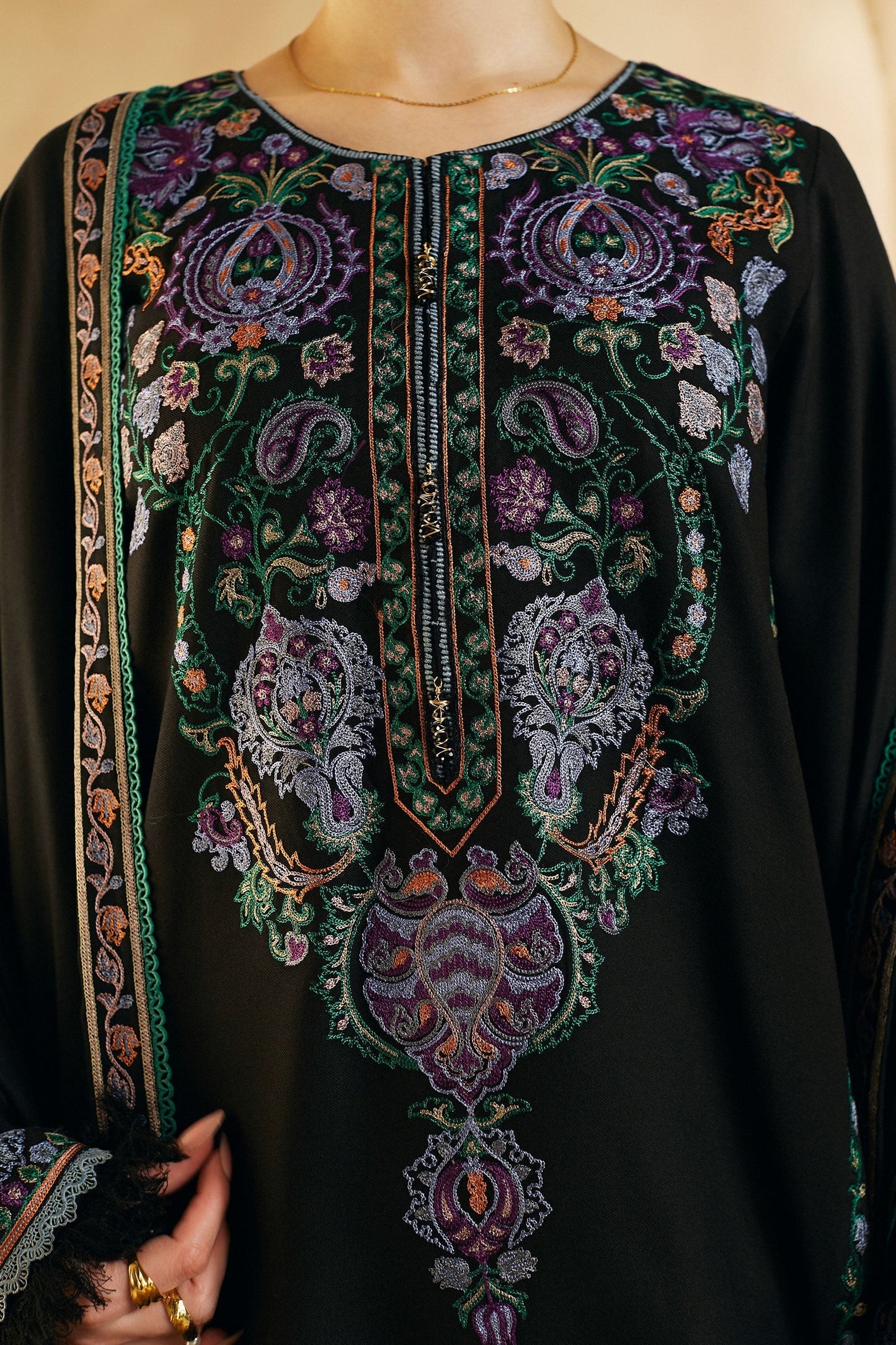 3pc unstitched dhanak  dress with dhannak Emb shawl 2658